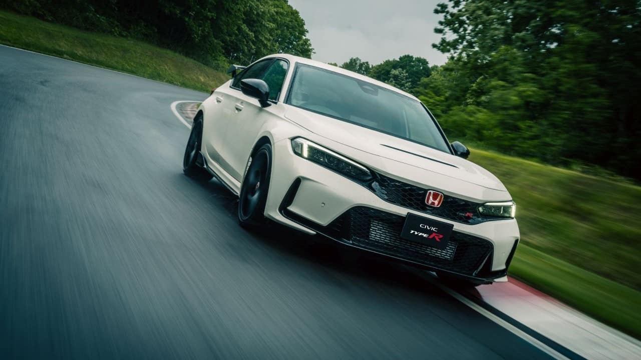 Take a look at 2023 Honda Civic Type R, the 'most powerful model' in 30 years