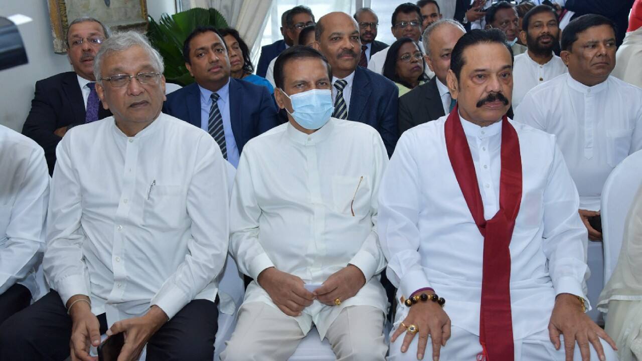 After voting on July 20, Wickremesinghe called for politicians to work together and pleaded for the country to move on. But protesters flocked to the presidential office instead, chanting, “Ranil, go home!” Protest leaders told reporters on July 20 that they don’t accept Wickremesinghe’s appointment and urged him to step down immediately. (Image: AP)