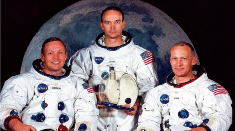 Buzz Aldrin's moon landing jacket expected to fetch $2 million in auction