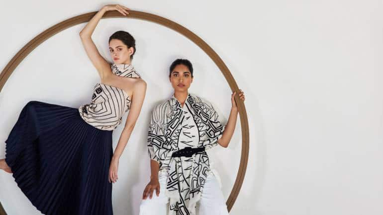 JANAVI India’s new collection features hand-painted cashmere stoles and shawls with lace edges and crochet.