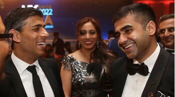 Zerodha co-founder Nikhil Kamath (right) with British Prime Ministerial candidate Rishi Sunak. (Image credit: @nikhilkamathcio/Twitter)