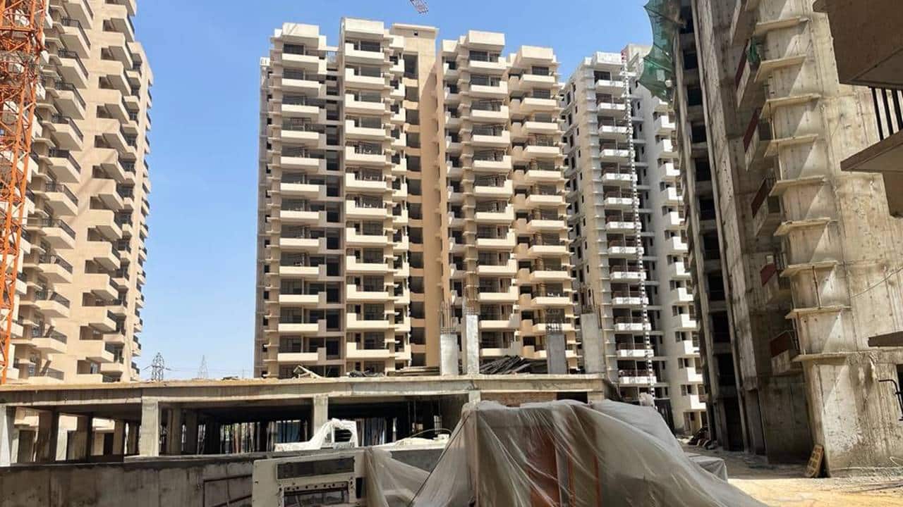 DTCP withdraws order blacklisting Mahira Buildtech, Czar Buildwell after flats worth Rs 46 crore offered as mortgage guarantee DTCP withdraws order blacklisting Mahira Buildtech, Czar Buildwell after flats worth Rs 46 crore offered as mortgage guarantee