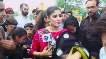 Maira Hashmi lost her cool during a live broadcast (Screengrab from a video tweeted by @MairaHashmi7)