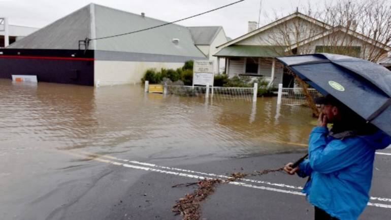 In Photos Sydney Heavily Flooded Thousands Ordered To Evacuate