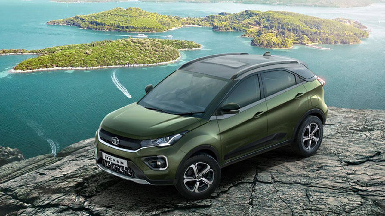 Tata Nexon | 14,295 | As mentioned earlier, the Tata Nexon has been doing phenomenally well over the past few months. With sales of 14,295 units in June 2022, growth was marginally lower than May’s 14,614 units. On a yearly basis, however, sales have gone up by 78 percent from 8,033 units in June 2021. This makes it the best-selling SUV in the Indian market again, beating the Hyundai Creta by just 325 units. However, the Nexon’s overall monthly ranking has fallen from number two in May to fourth last month. The Nexon is available with two turbocharged powertrain options. The 1.2-litre petrol is capable of producing 120 hp of maximum power and 170 Nm of peak torque. The 1.5 litre diesel on the other hand produces 110 hp of power and 260 Nm of torque. Transmission options come in a 6-speed manual and a 6-speed AMT form. Then there is the Nexon EV and Nexon EV Max that are powered by 32 kWh and 40 kWh battery packs, respectively. Both the EVs utilise the same 143 PS and 250 Nm electric motor to move the car with ranges of 312 km and 437 km as per the MIDC (Modified Indian Drive Cycle). (Image: Tata Motors)