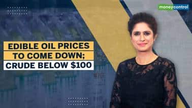 Edible oil prices to drop? Crude below $100 |  Moneycontrol Commodities update