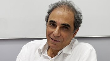 Architect Hafeez Contractor.