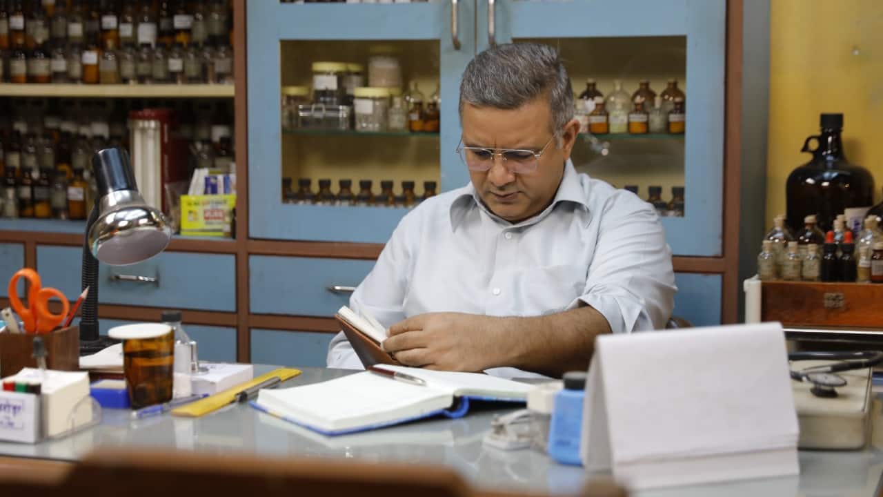 Dr Arora - Gupt Rog Visheshagya review: Socha Na Tha that this show about Love Aaj Kal would be a tedious Tamasha Dr Arora - Gupt Rog Visheshagya review: Socha Na Tha that this show about Love Aaj Kal would be a tedious Tamasha
