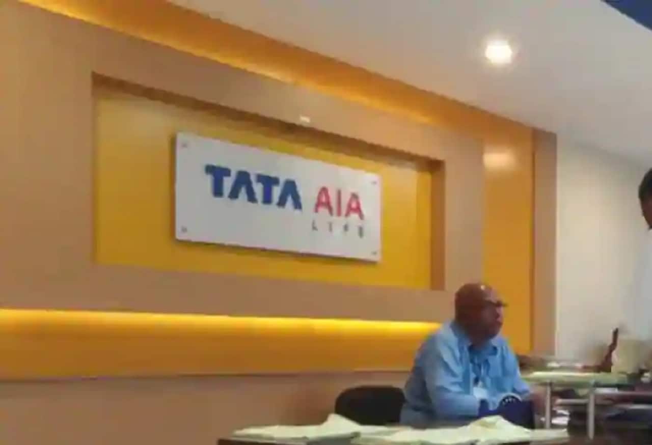ULIP fund name: Tata AIA Life - Whole Life Mid-Cap Equity Fund 10-year return (CAGR): 20% Fund manager: Rajeev Tewari Top 5 stocks: Cholamandalam Investment and Finance, Federal Bank, AIA Engineering, AU Small Finance Bank, Ashok Leyland.