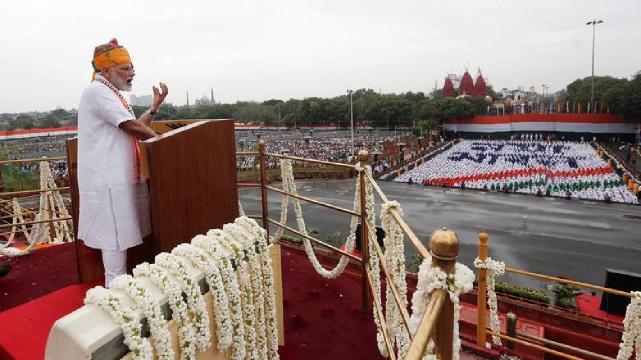 2019 | the Prime Minister sported a multi-coloured turban with a long trail that extended till his ankle as he gave his Independence Day speech from the ramparts of the Red Fort after returning to power for a second term with a thumping majority. (Image: Reuters)