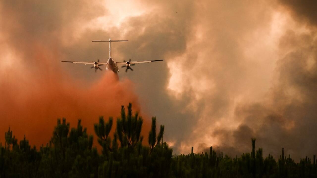 Wildfire In Southwestern France 8 000 People Evacuated