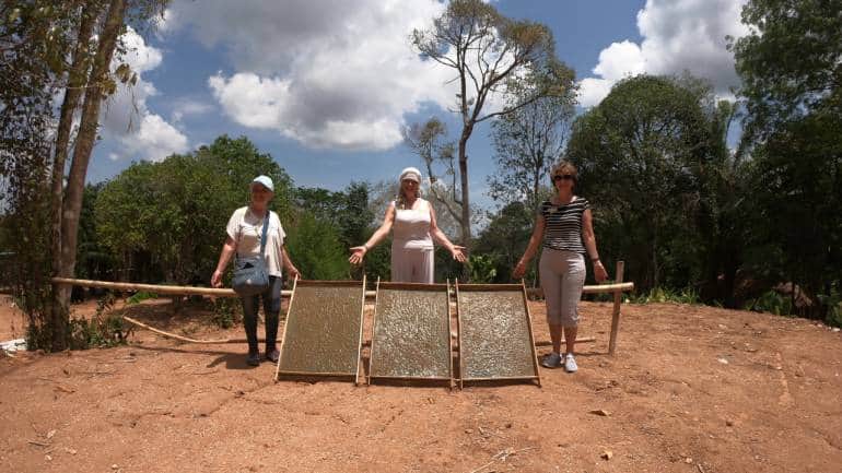 In the Elephant Dung Recycling Centre, the elephant dung is turned into special recycled paper and bio-cooking gas for use at the reserve.