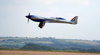 Rolls-Royce's Spirit of Innovation all-electric plane. (Image source: twitter.com/rollsroyce)