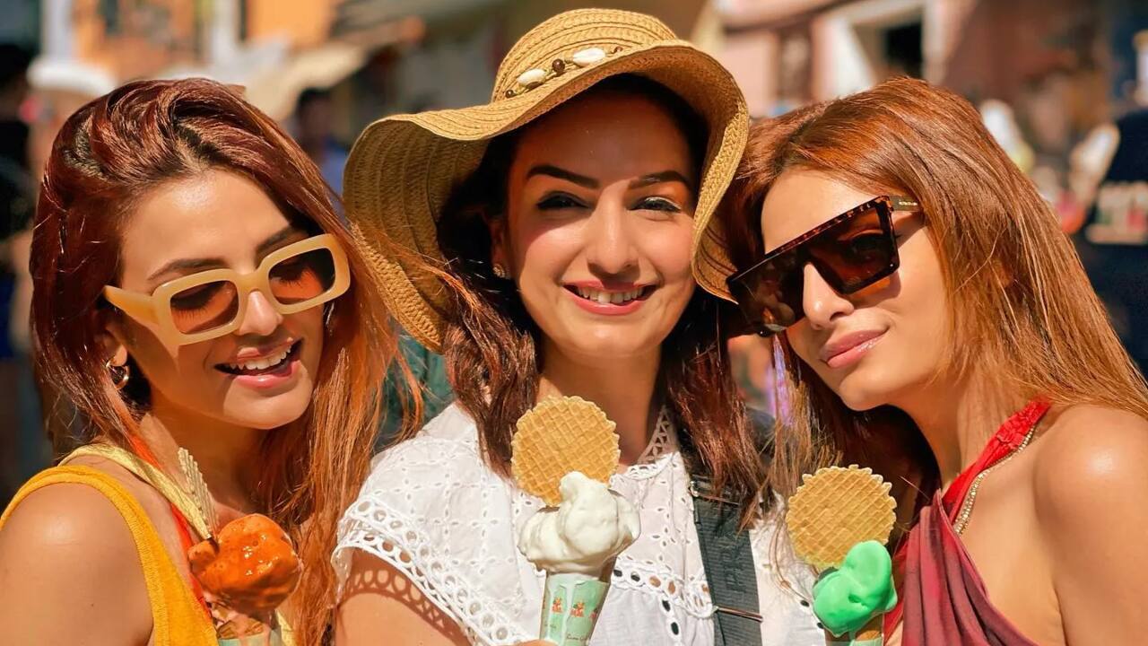 MC Travel Special | Chasing Italian sunsets with singer Akriti Kakar MC Travel Special | Chasing Italian sunsets with singer Akriti Kakar