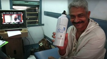 Atul Kulkarni wrote the script for 'Laal Singh Chaddha' in under two weeks, following a conversation with Aamir Khan about the things that make 'Forrest Gump' remarkable.
