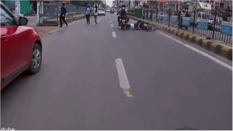 Watch: Speeding biker’s stunt fail prompts poetic warning from Delhi ...