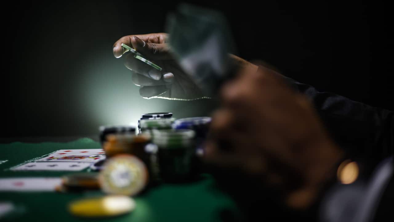 Typical newbies spend a few hours on their maiden casino visit, whereas seasoned card players could spend days inside without realising it. (Representational image: Keenan Constance via Unsplash)