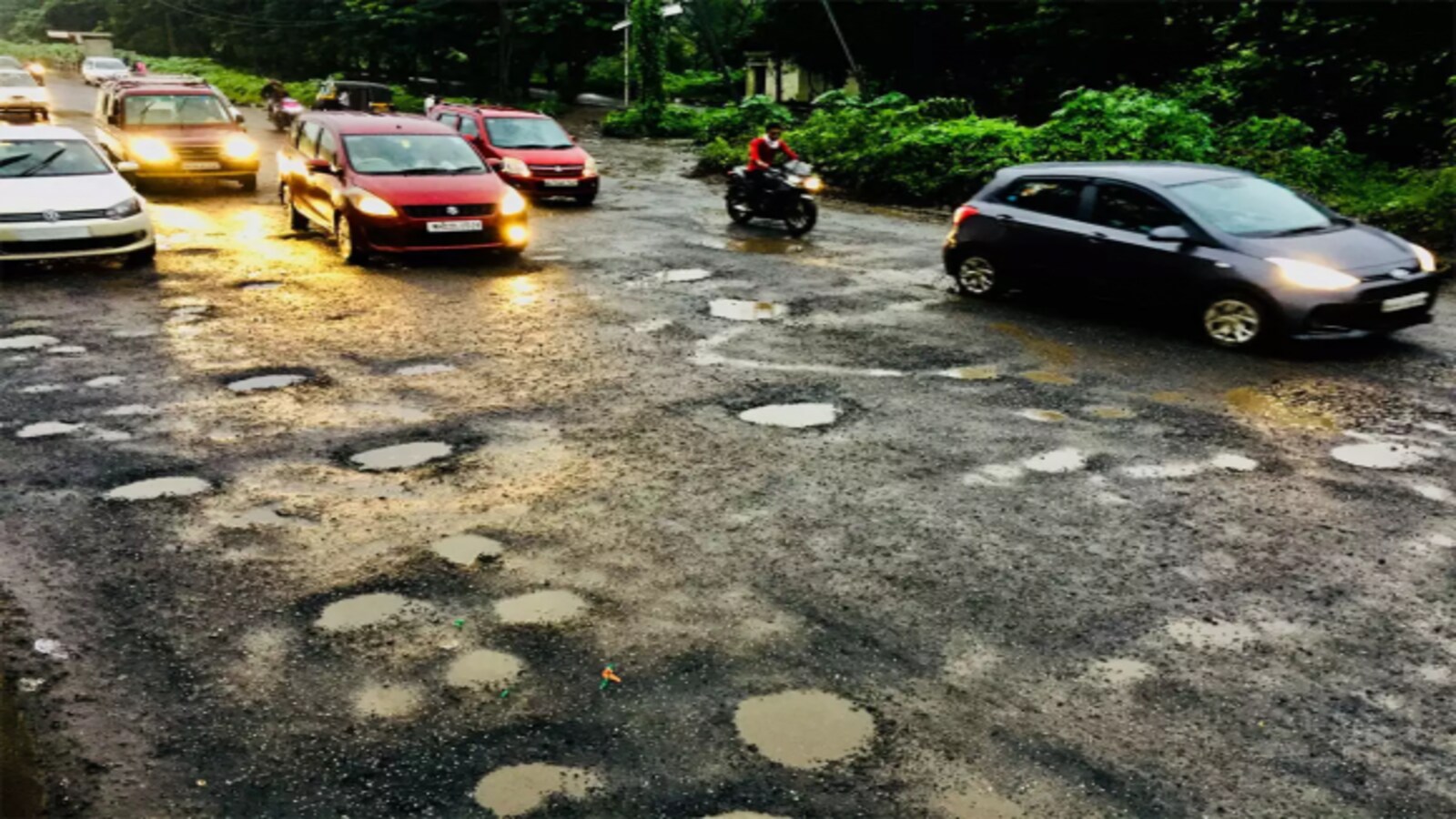 Over 5,000 people died in road accidents due to potholes during 2018-2020