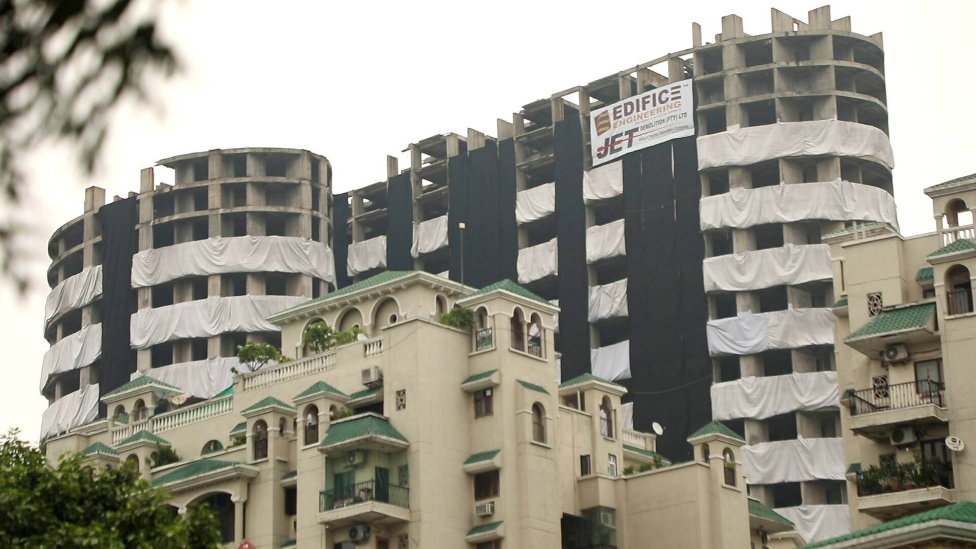 Noida Supertech towers' debris a risk to nearby buildings, may cause pollution, say experts Noida Supertech towers' debris a risk to nearby buildings, may cause pollution, say experts