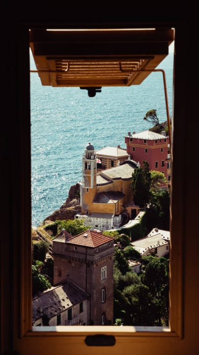 Portofino, Metropolitan City of Genoa, Italy (Image: Yevhenii Dubrovskyi via Unsplash)