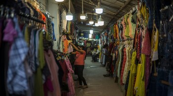 The Indian economy is the world’s fastest growing large economy but authorities face a fight in bringing down inflation and sustaining growth.