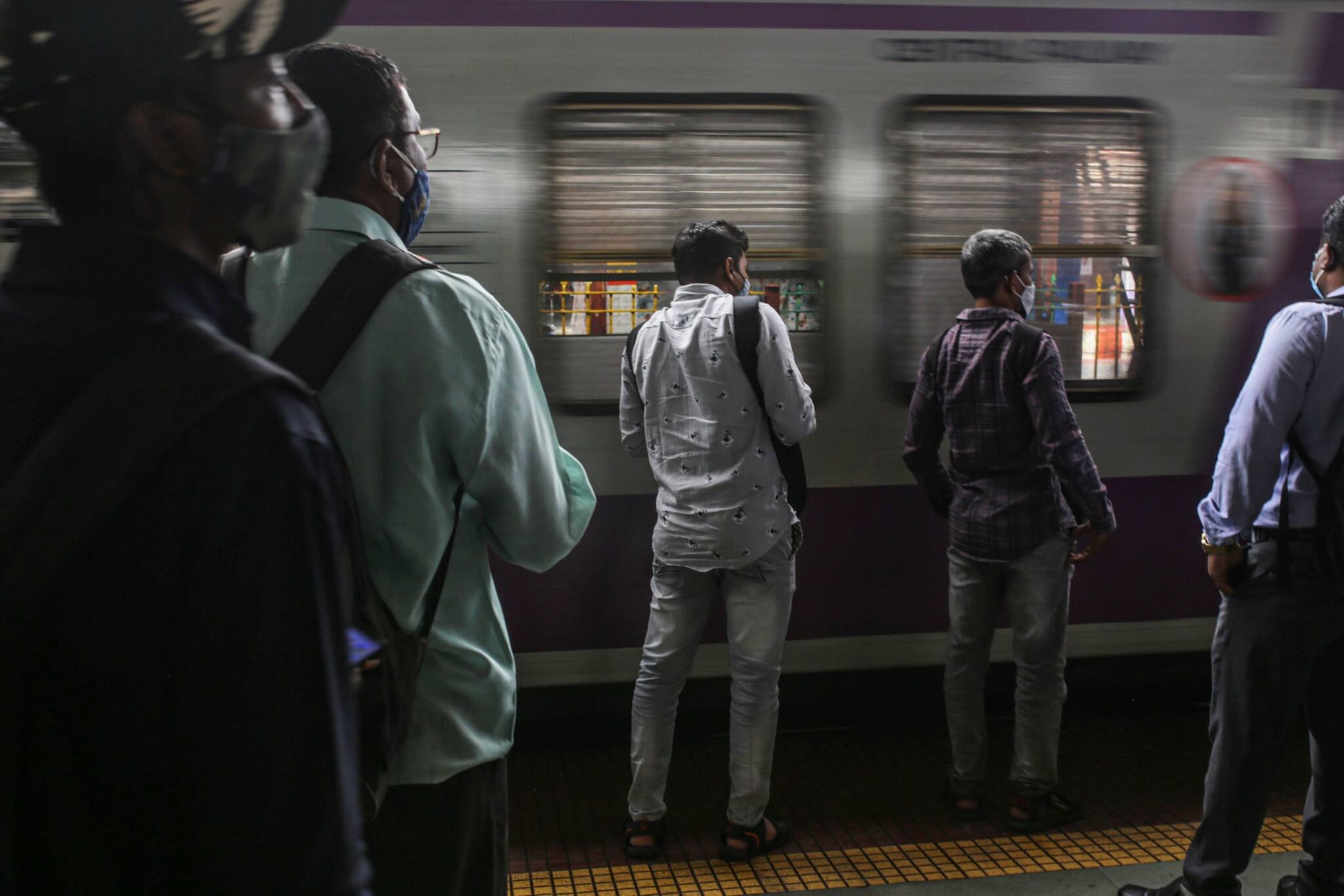 Surge in services demand helps steady India’s economy in August