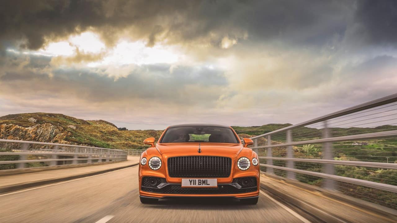 Powering the Flying Spur Speed is, like we’ve mentioned before, the iconic 6-litre W12 engine. This churns out 635 PS of maximum power and 900 Nm of peak torque. According to Bentley, the Speed can accelerate from 0 to 100 km/h in just 3.8 seconds and reach top speeds of 333 km/h. The transmission comes from the same 8-speed ZF dual-clutch transmission that does duty in the Continental GT. The grand tourer also gets the same 420 mm brakes from the Continental GT. These are one of the largest iron brakes fitted to a car. (Image: Bentley Motors) Powering the Flying Spur Speed is, like we’ve mentioned before, the iconic 6-litre W12 engine. This churns out 635 PS of maximum power and 900 Nm of peak torque. According to Bentley, the Speed can accelerate from 0 to 100 km/h in just 3.8 seconds and reach top speeds of 333 km/h. The transmission comes from the same 8-speed ZF dual-clutch transmission that does duty in the Continental GT. The grand tourer also gets the same 420 mm brakes from the Continental GT. These are one of the largest iron brakes fitted to a car. (Image: Bentley Motors)