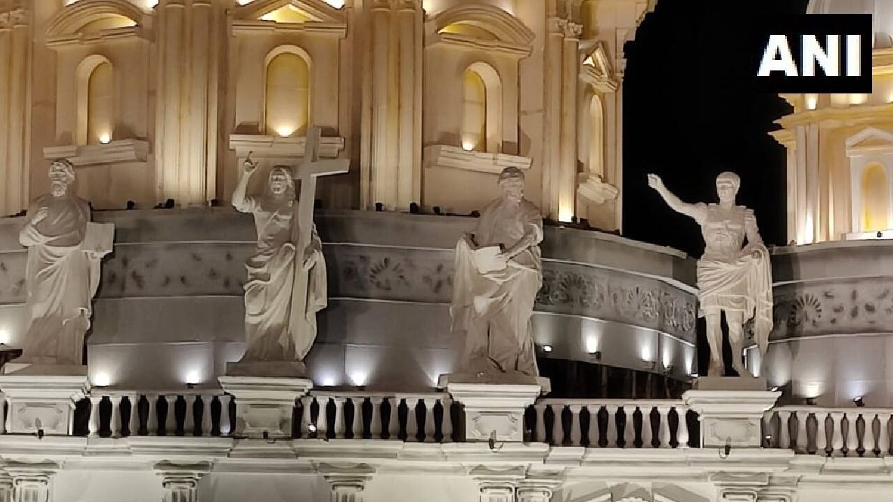 The Sree Bhumi Sporting Club is also celebrating its 50th anniversary this year. The 'pandal' that took 60 days to be completed, will surely attract many eyeballs in the city. (Image: ANI)