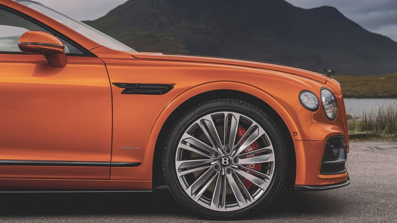 Bentley says that the drive system delivers power to the rear axle first and, depending on the road condition and wheel slip, automatically sends power to the front axle. As for gears, the sixth gear is where the Bentley can achieve its top speed. The seventh and eighth gears are reserved for economic grand touring. (Image: Bentley Motors) Bentley says that the drive system delivers power to the rear axle first and, depending on the road condition and wheel slip, automatically sends power to the front axle. As for gears, the sixth gear is where the Bentley can achieve its top speed. The seventh and eighth gears are reserved for economic grand touring. (Image: Bentley Motors)