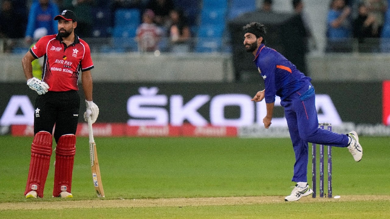 Hong Kong lagged far behind in its run-chase once Ravindra Jadeja first had skipper Nizakat Khan (10) run out off a brilliant direct throw from point and then had dangerman Hayat caught at point in the 12th over. (Image: AP)