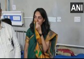 Video: IAS officer Roshan Jacob breaks down on meeting child injured in Lakhimpur Kheri bus accident