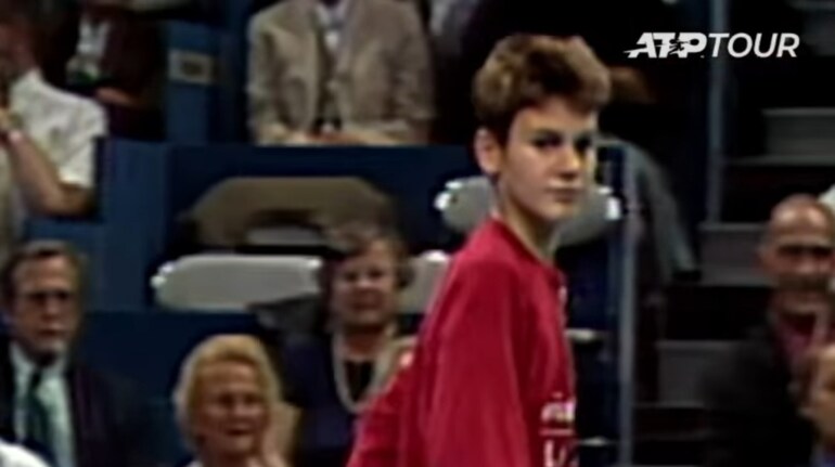 12-year-old Roger Federer as a ball boy: 'Chased players for autographs'