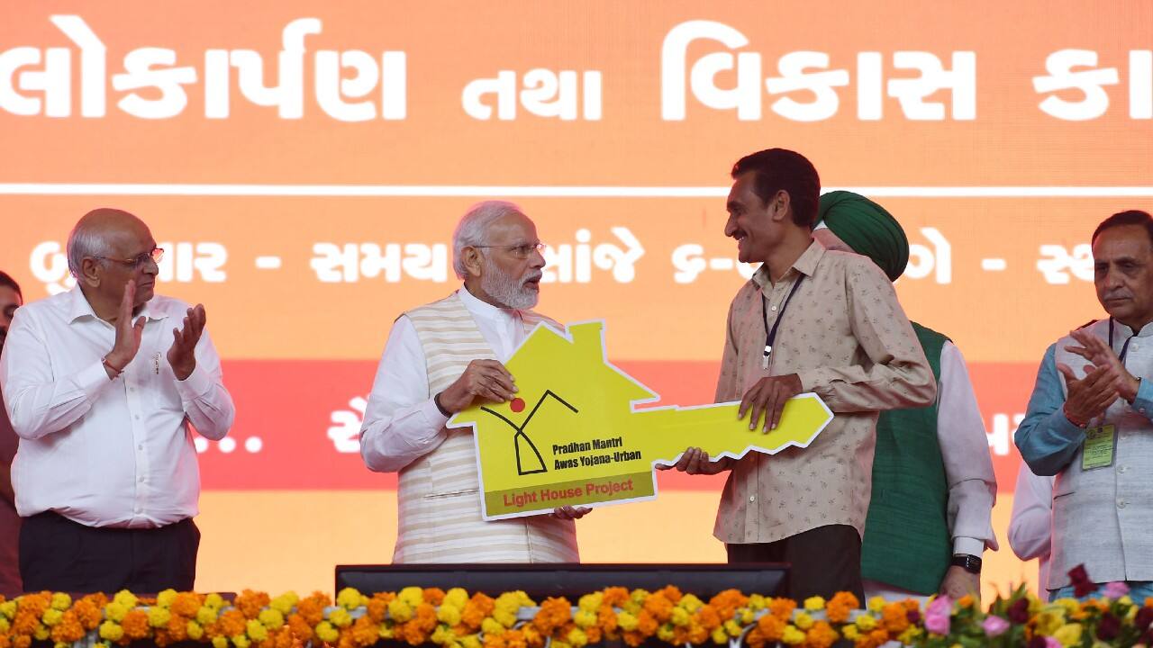 Modi In Rajkot Modi Gujarat Visit: Prime minister holds roadshow and lays foundation ...