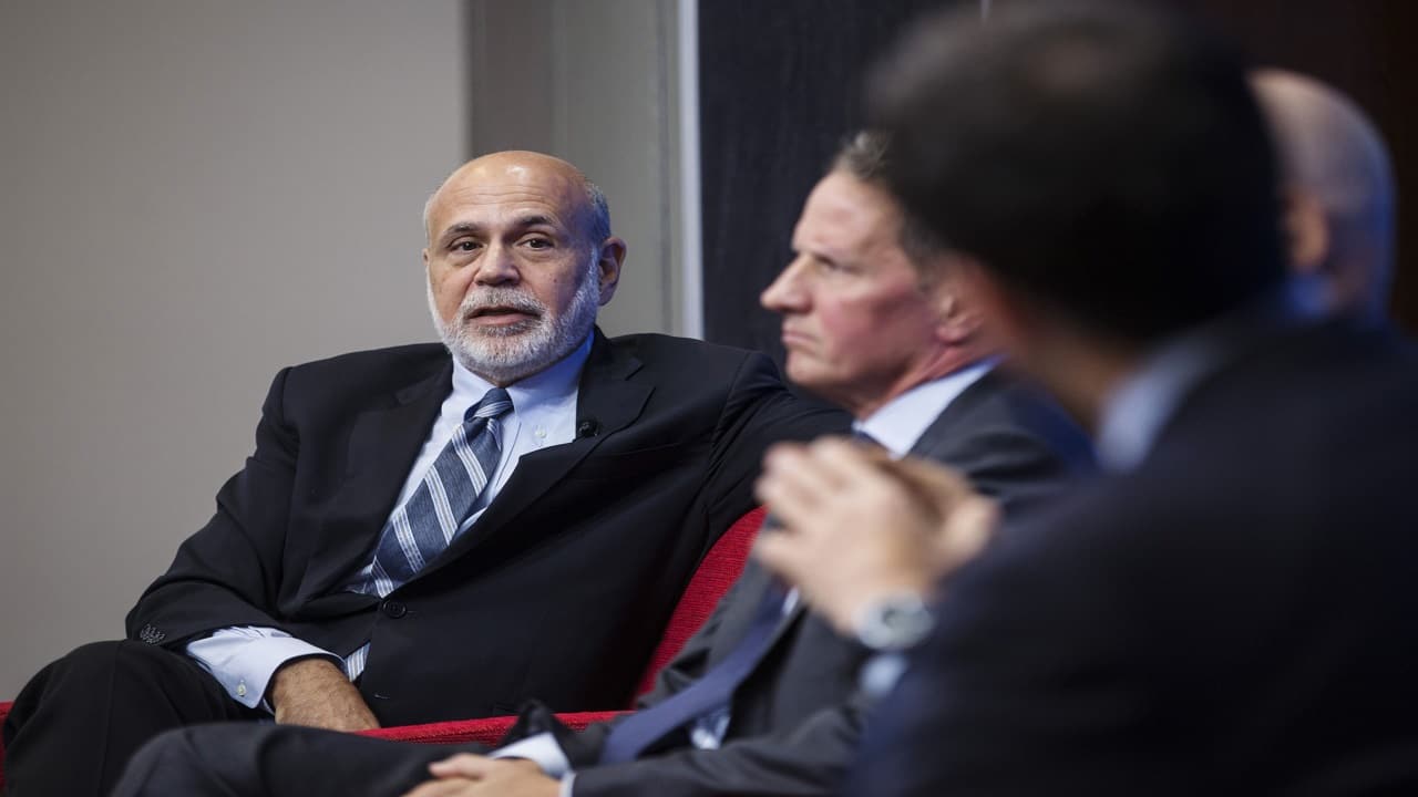 Ben Bernanke urges attention to crisis risks amid war, dollar surge