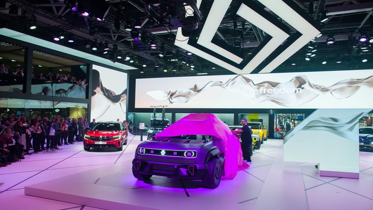 Renault, Nissan near landmark deal to reshape alliance