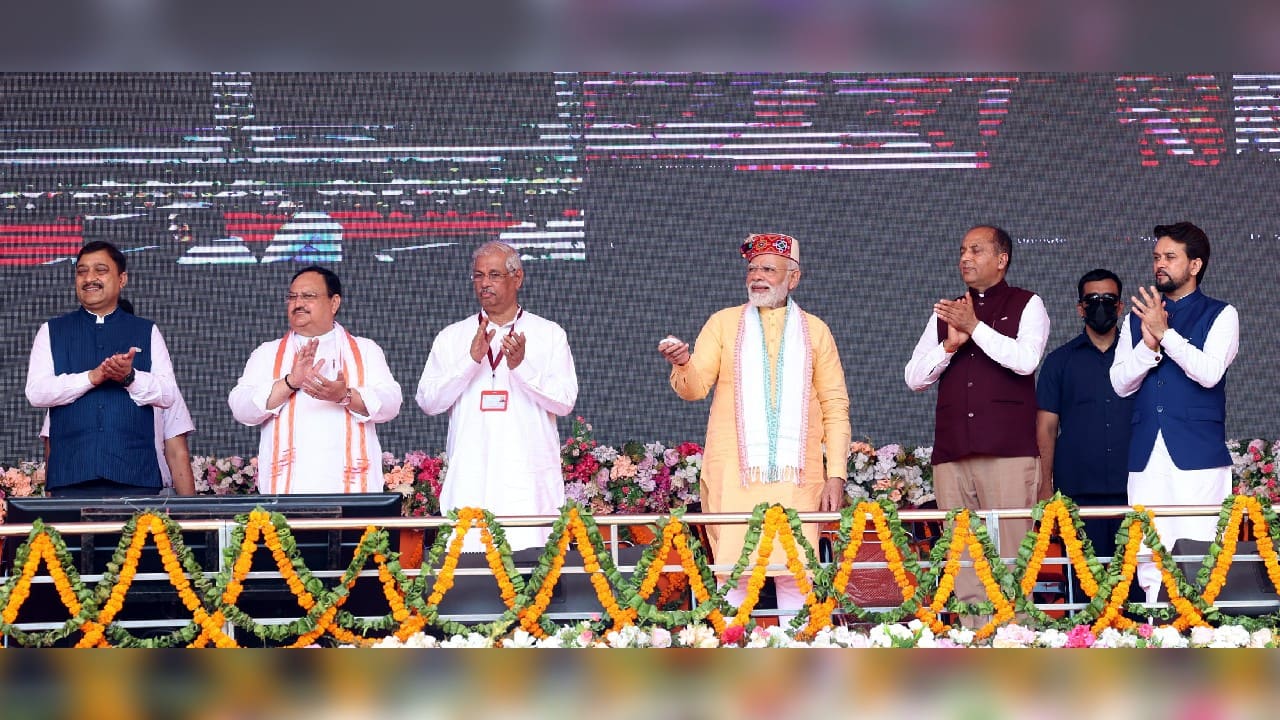 The Prime Minister laid the foundation stone of around 31 km long project for four laning of the National Highway from Pinjore to Nalagarh on NH-105, worth over Rs. 1690 crore on October 5. (Image: PIB)