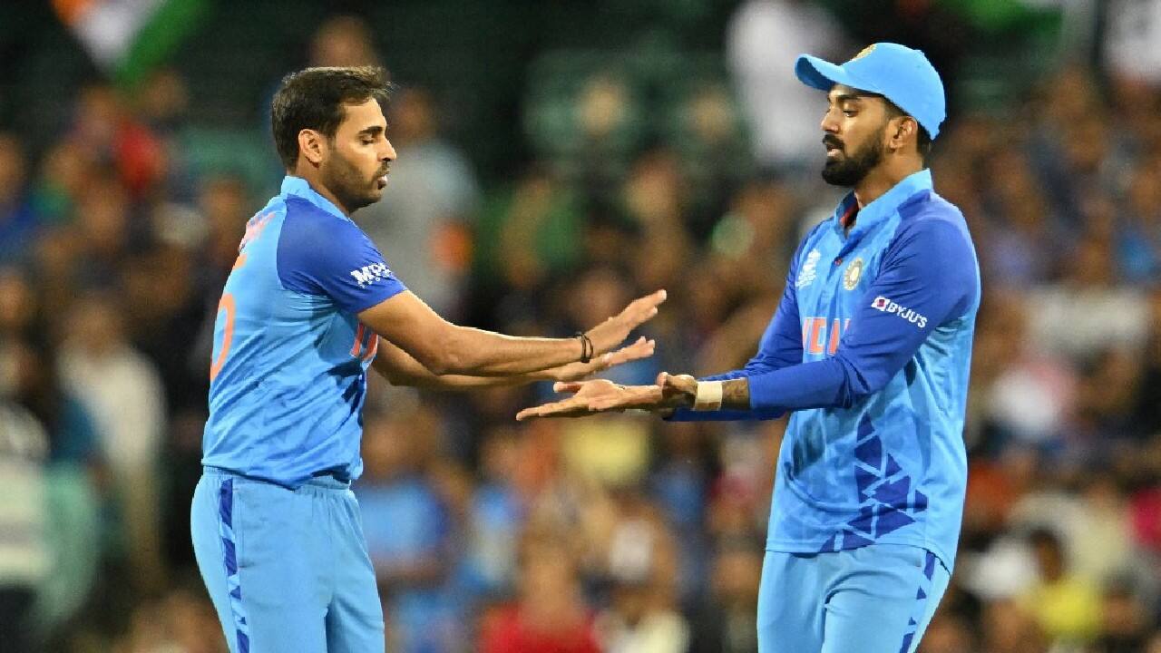 Bhuvneshwar Kumar sent down a maiden to kick things off in the Dutch reply and got his first wicket in his second over when Vikramjit Singh went for a pullshot but missed and the ball clipped the bails. (Source: AFP)