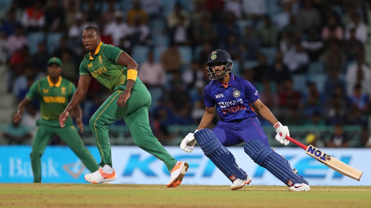 Ruturaj Gaikwad could manage only 19 runs on his ODI debut while Ishan Kishan (20) also failed to get going. (Image: AP)