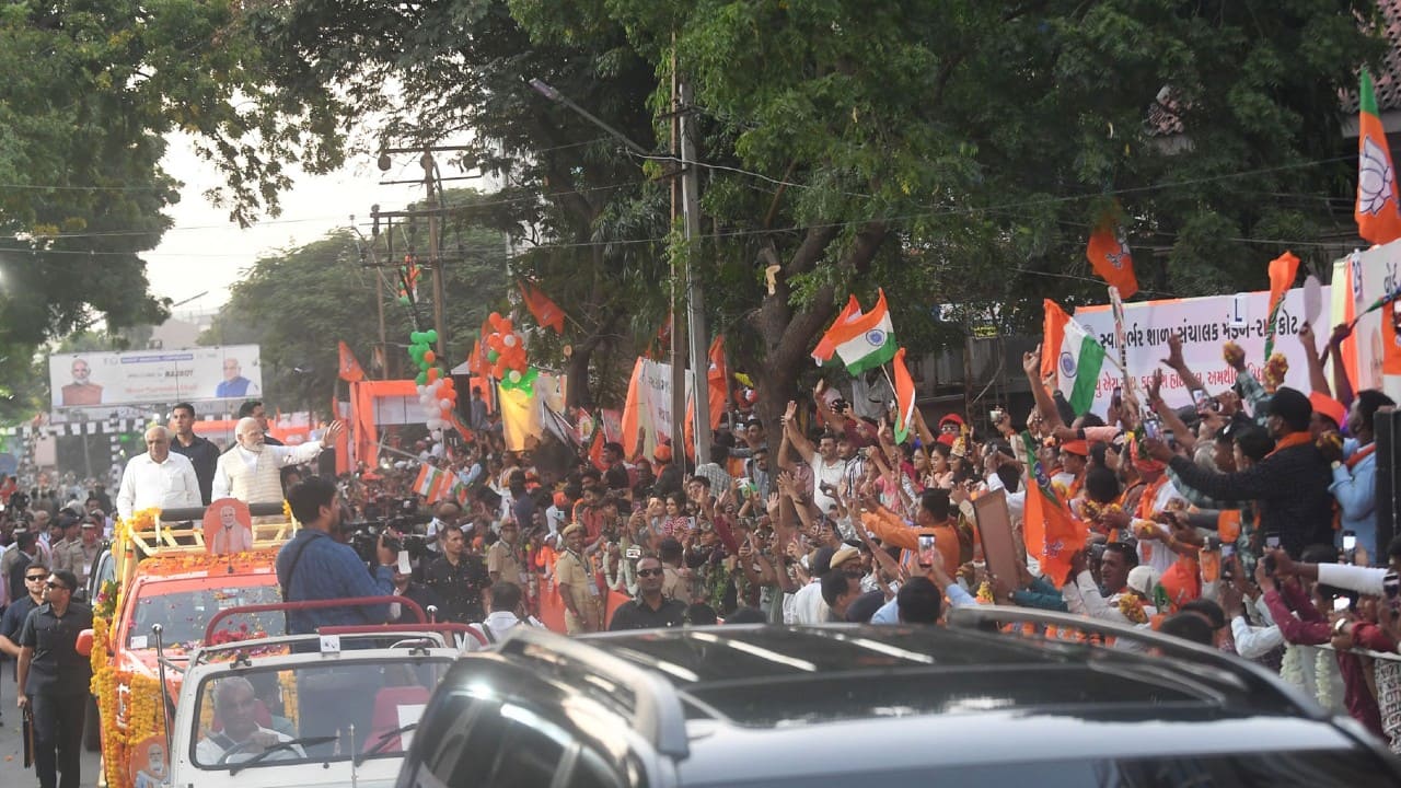 Modi In Rajkot Modi Gujarat Visit: Prime minister holds roadshow and lays foundation ...