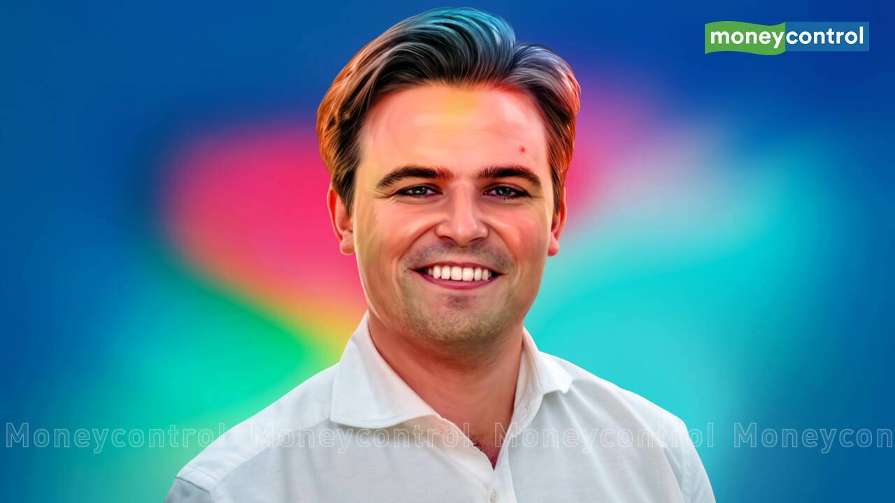 Visa delays inhibiting recovery of air traffic between India &amp; UK: Virgin Atlantic’s Alex McEwan