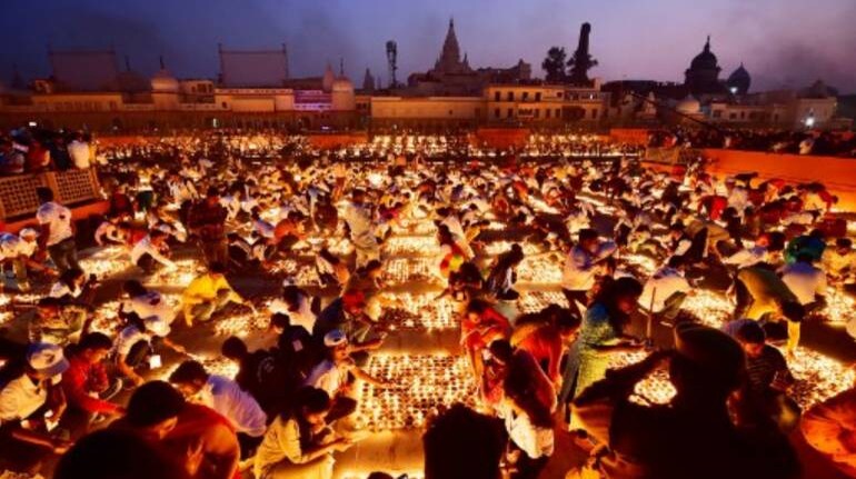 Diwali 2022: Ayodhya plans to light over 12 lakh lamps, break Guinness  World Record