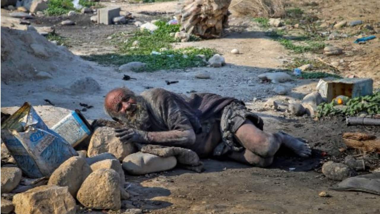 Amou Haji, who did not wash for more than half a century and was single, died on Sunday in the village of Dejgah in the southern province of Fars.