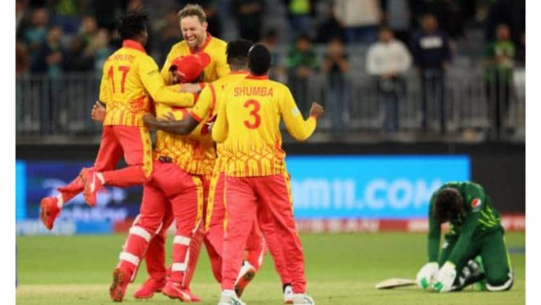 Zimbabwe Defeats Pakistan By 1 Run. Moments From The Match