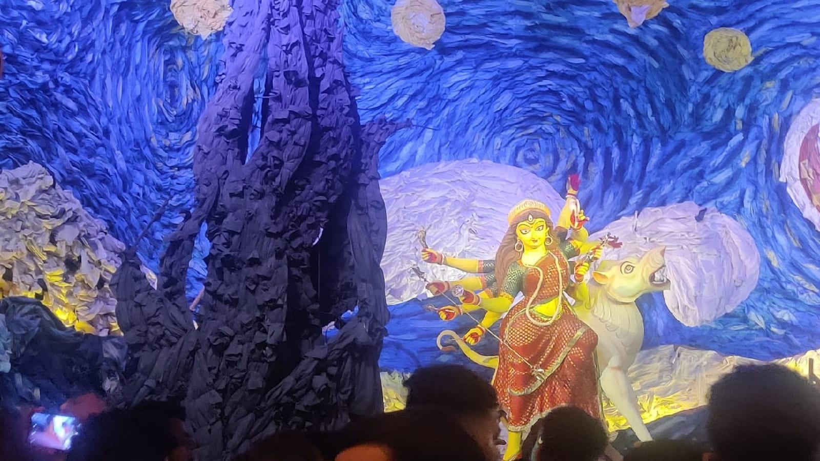 In pics | Durga Puja pandal themes: From Vatican to Van Gogh and more