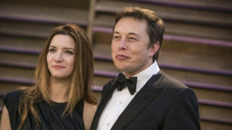 Elon Musk's ex-wife Talulah Riley asked him to 'buy Twitter, then delete it'