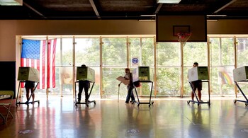 FILE — Voters during the primary in Queens, June 28, 2022. The state has become a bellwether for both parties, with significant congressional seats in play and an increasingly close governor’s race. (Gabby Jones/The New York Times)