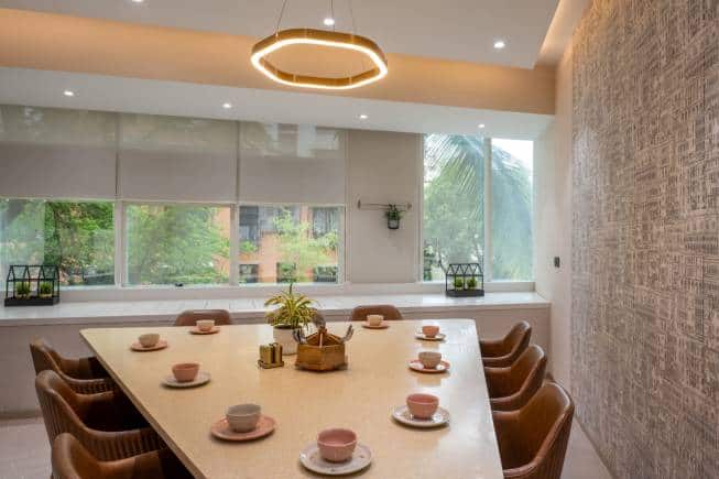 Double-glazing unit windows offer sound and heat insulation. (Photo courtesy Pentaspace Design Studio)