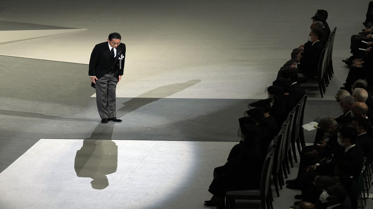  Japan's Prime Minister Fumio Kishida bows before he sends his condolences during the state funeral of assassinated former Prime Minister of Japan Shinzo Abe Tuesday Sept. 27, 2022, at Nippon Budokan in Tokyo. (AP Photo/Eugene Hoshiko)