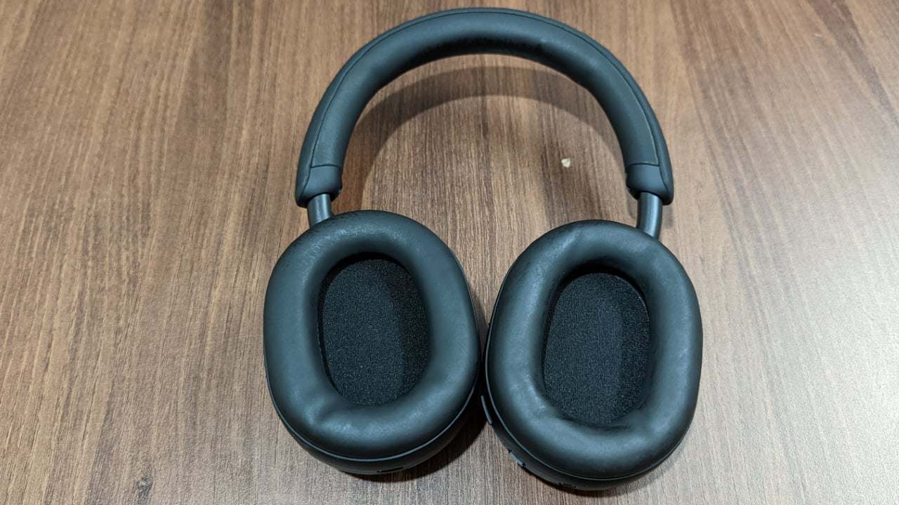 Intelligent Multi-Device Management Modern wireless headphones can pair with several devices at once and switch automatically based on usage. Some models prioritise calls or notifications from specific devices, saving time and preventing interruptions. Seamless integration between laptops, smartphones, and tablets ensures an uninterrupted audio experience. Intelligent Multi-Device Management Modern wireless headphones can pair with several devices at once and switch automatically based on usage. Some models prioritise calls or notifications from specific devices, saving time and preventing interruptions. Seamless integration between laptops, smartphones, and tablets ensures an uninterrupted audio experience.