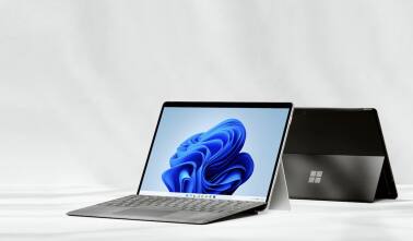 Microsoft Surface Pro 8 2